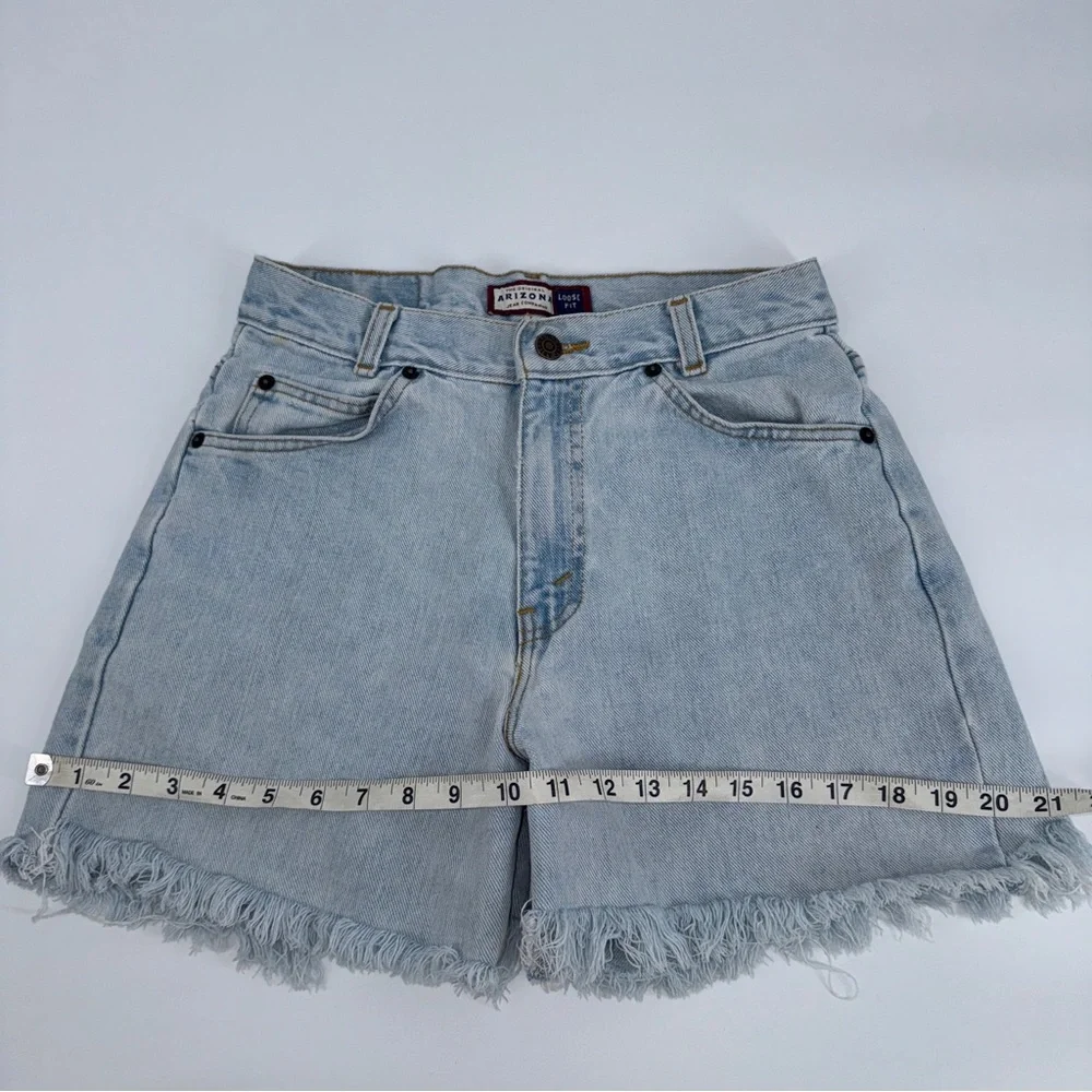 Vintage Arizona cutoff raw hem jean shorts